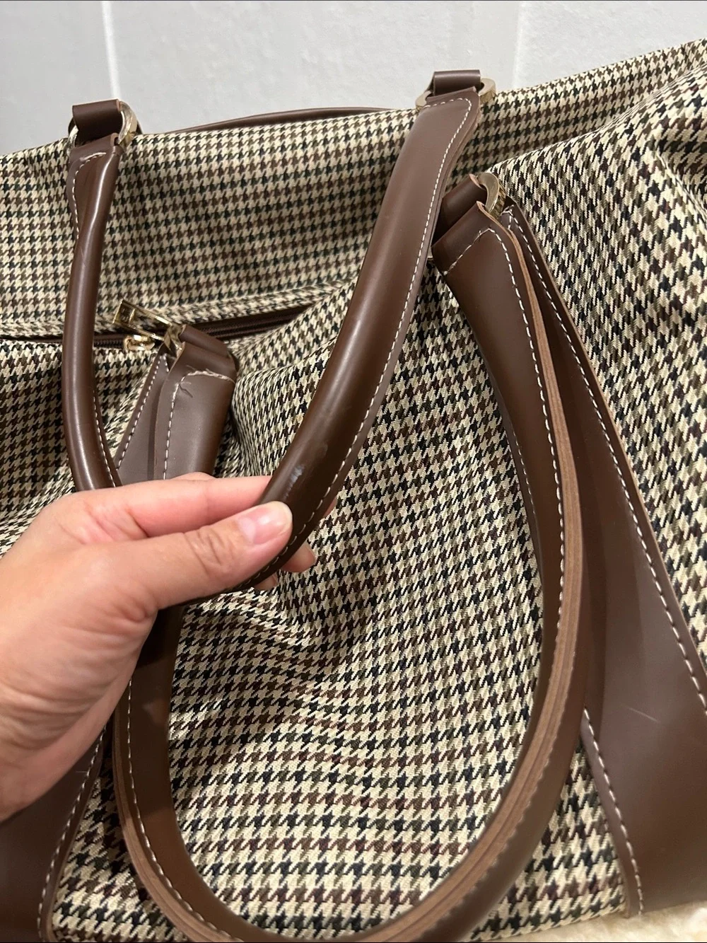 LONDON FOG Cambridge Weekender Bag 22”